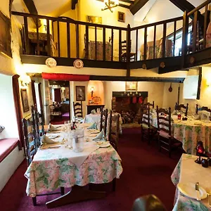 3* Hotel Barton Cross