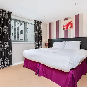 https://hot-el-apartments-edinburgh-waterfront.edinburghhotelsuk.org