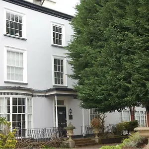 4* Aparthotel Number 18
